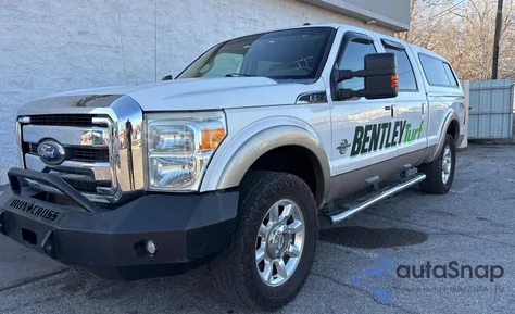 2012 Ford F-250 Lariat from USA, damaged, VIN 1FT7W2BT8CEA23601